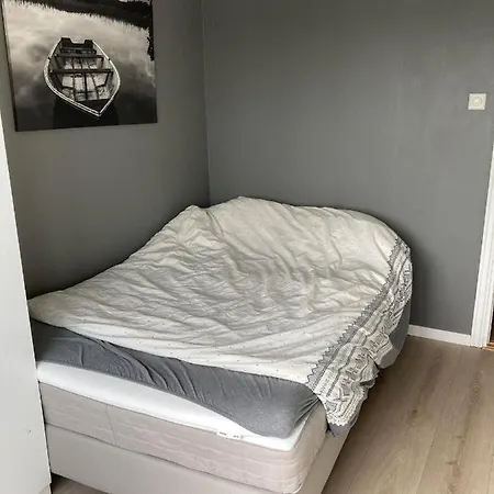 Keybutler Riverview Apartment Elvegata Διαμέρισμα Κρίστιανσαντ