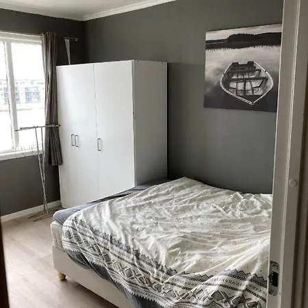 Keybutler Riverview Apartment Elvegata Διαμέρισμα Κρίστιανσαντ